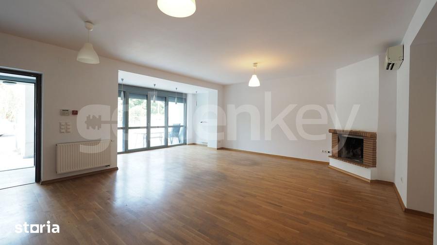 Casă cu 5 camere cu Teren 200 Mp în Băneasa
