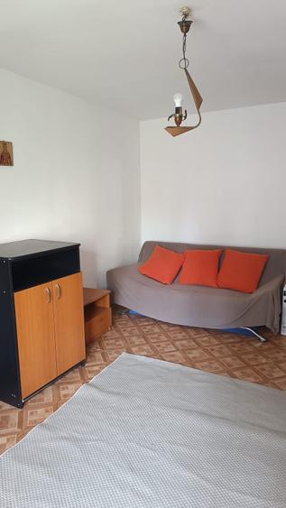 Garsonieră decomandată în Lujerului