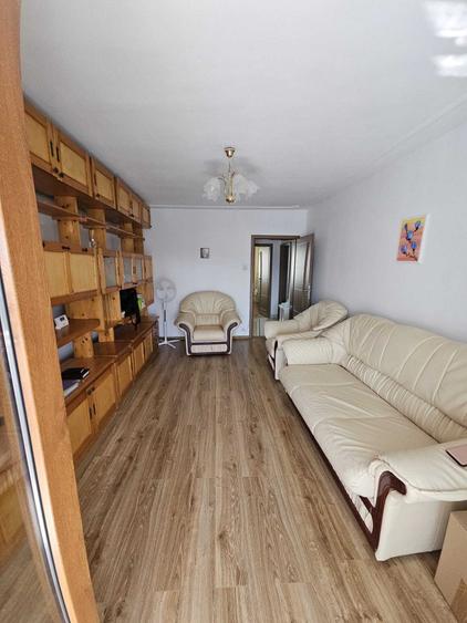 Apartament de inchiriat 3 cam D Tatarasi - 6