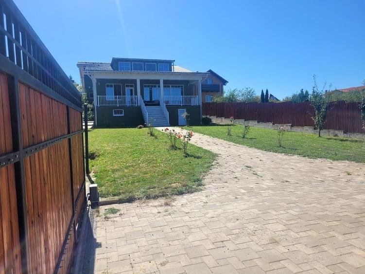 Casă cu 4 camere în Sălicea