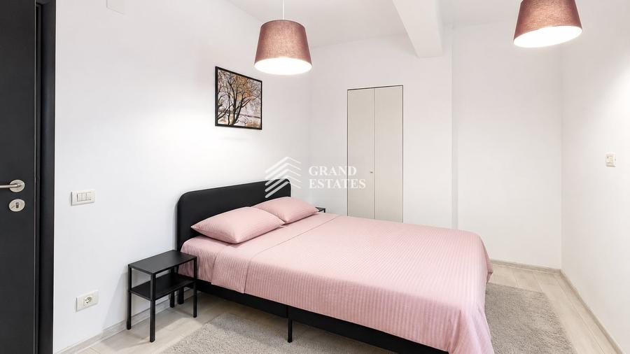 Apartament cu 3 camere decomandat, mobilat în Otopeni