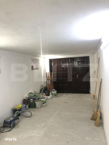 Casă cu 4 camere cu Teren 3100 Mp în Central