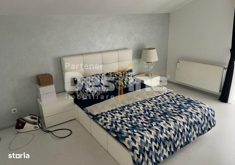 Apartament cu 4 camere decomandat, mobilat în Central