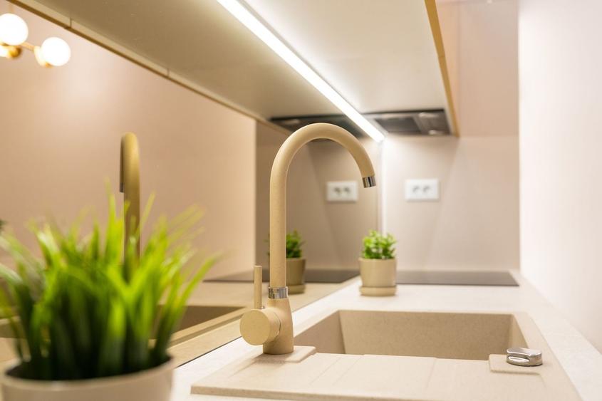 STUDIO | 1 CAMERA | PIPERA | IVORY | ROND OMV | NOU | LUX | PRET + TVA - 8