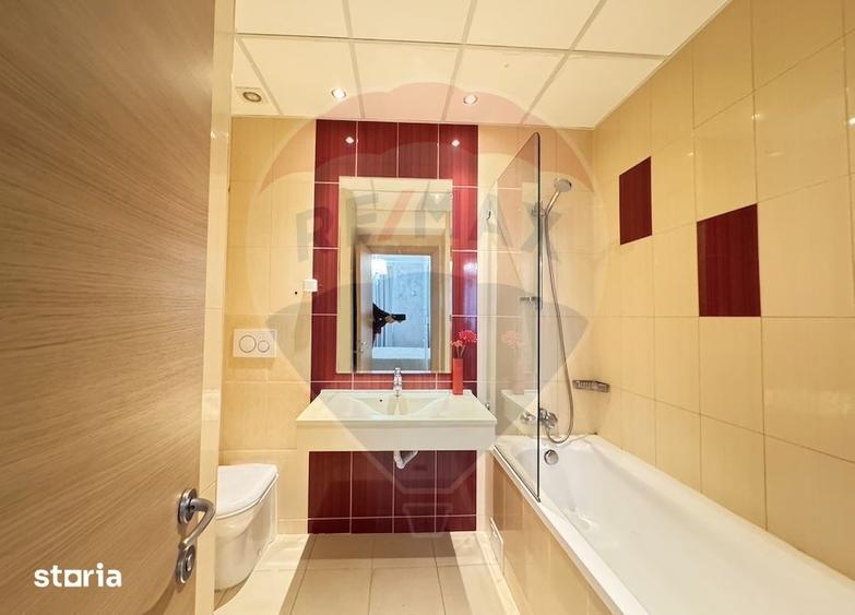 Apartament cu 3 camere, mobilat în Văcăresti