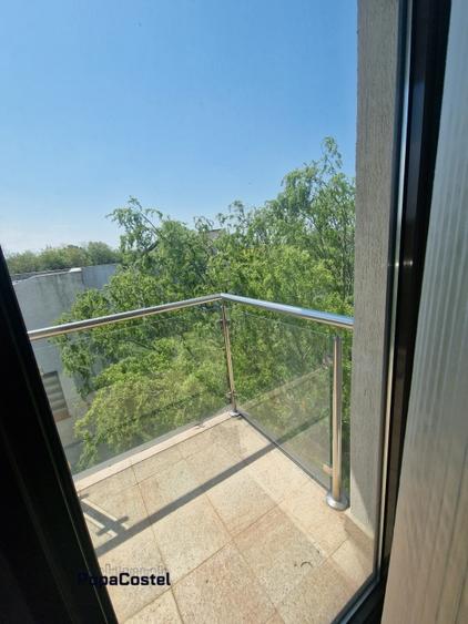 Apartament cu 4 camere decomandat, mobilat în Otopeni