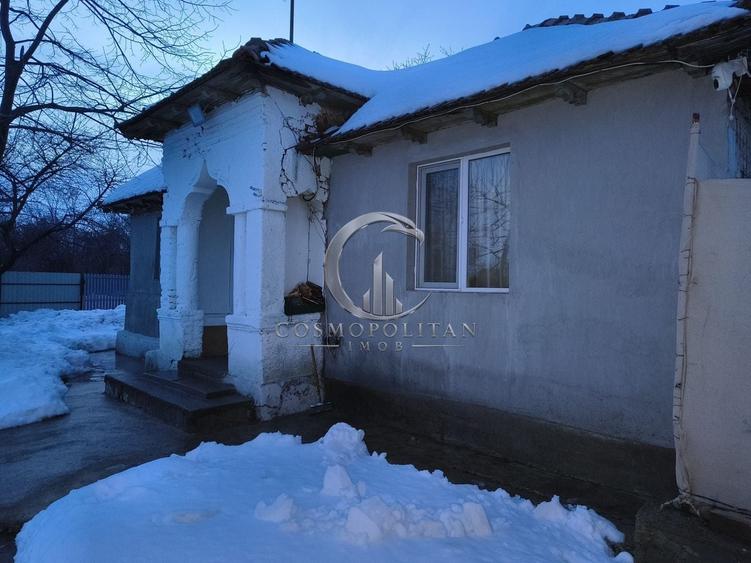 Casă cu 2 camere cu Canalizare în Ogrăzile