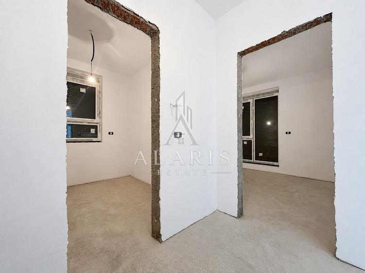 Apartament cu 3 camere semidecomandat în Giroc