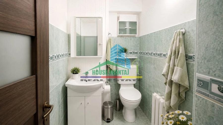 Apartament cu 3 camere decomandat în Sud