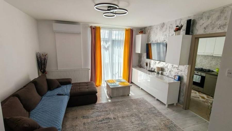Apartament cu 3 camere în Baciu