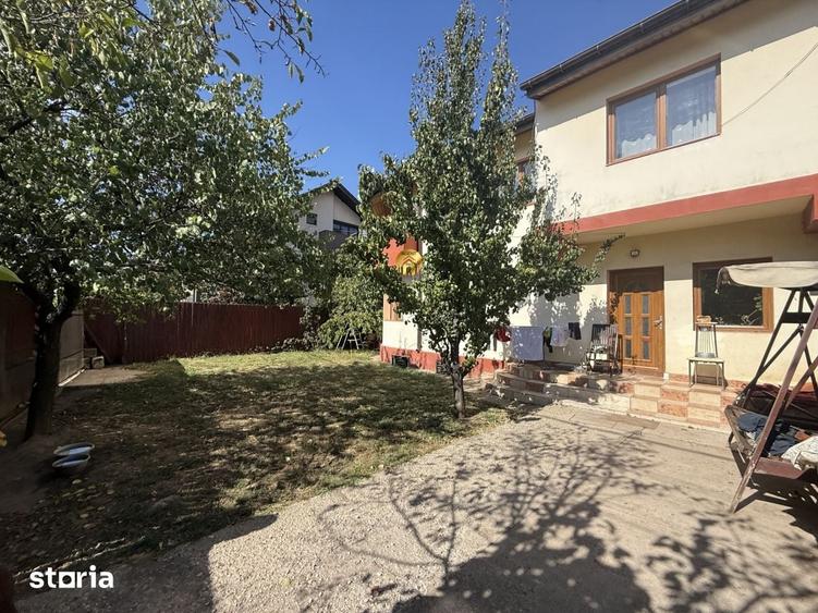 Casă cu 3 camere cu Teren 330 Mp în Central