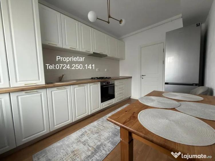 Apartament cu 3 camere decomandat în Muncii