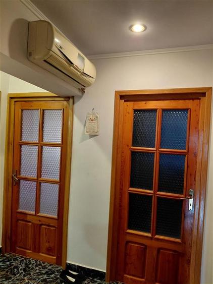 Apartament cu 3 camere decomandat în Buzaului