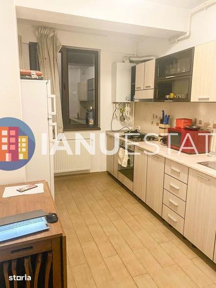 Apartament cu 3 camere decomandat, mobilat în Central