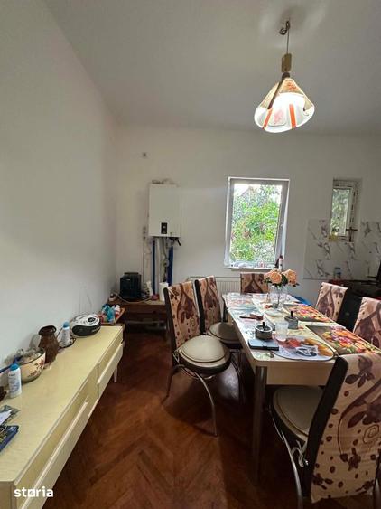 Casă cu 2 camere decomandat cu Teren 198 Mp în Semicentral