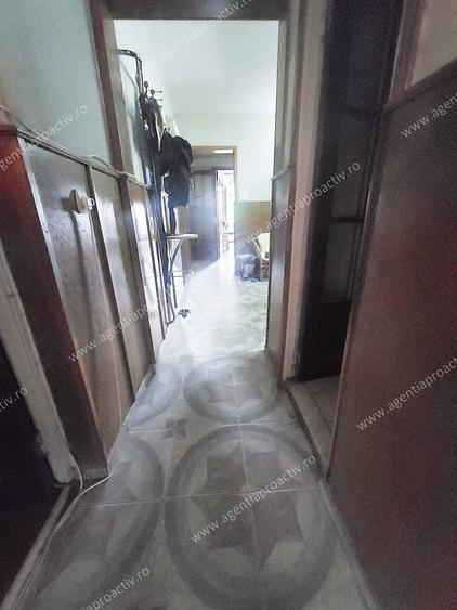 Apartament cu 4 camere semidecomandat în Port