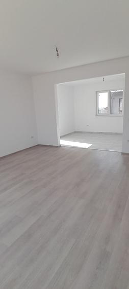 Casă individuală cu 3 camere cu Teren 410 Mp în Berceni