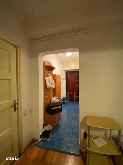 Garsonieră semidecomandată în Central
