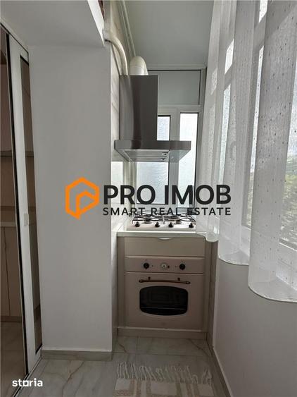 Apartament cu 2 camere decomandat, mobilat în Central