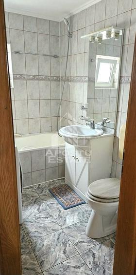 Apartament cu 3 camere decomandat, mobilat în Fortuna