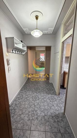 Apartament cu 4 camere decomandat în Apărătorii Patriei