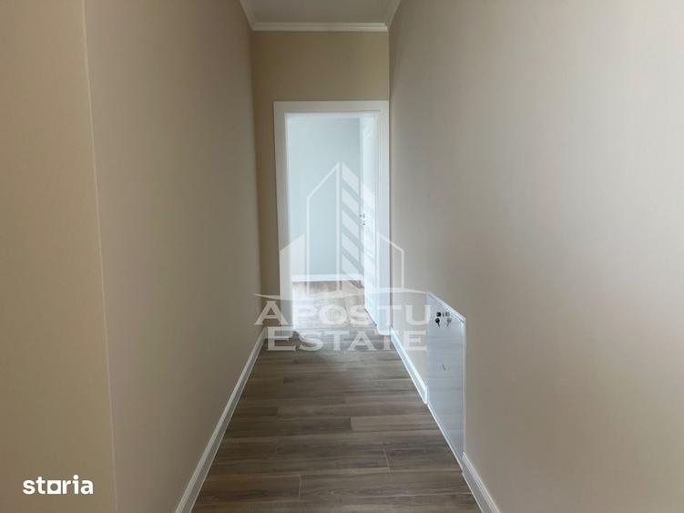 Casă cu 4 camere cu Teren 225 Mp în Sânandrei