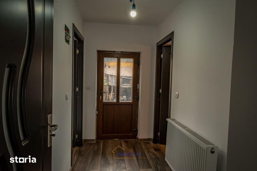 Casă cu 3 camere cu Teren 400 Mp în Coman