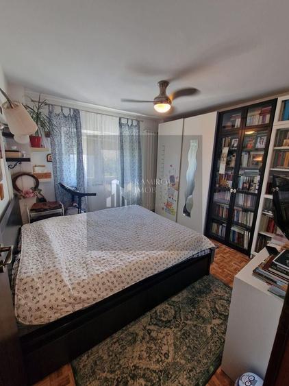 Apartament cu 4 camere semidecomandat în P-ța Reșița