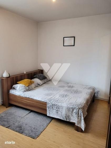 Apartament cu 3 camere semidecomandat în Central