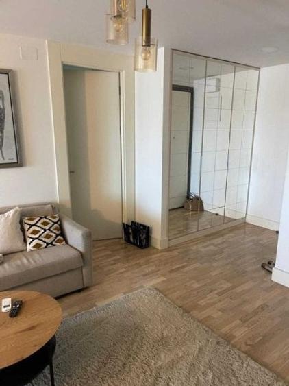 Apartament cu 2 camere semidecomandat, mobilat în Floreasca