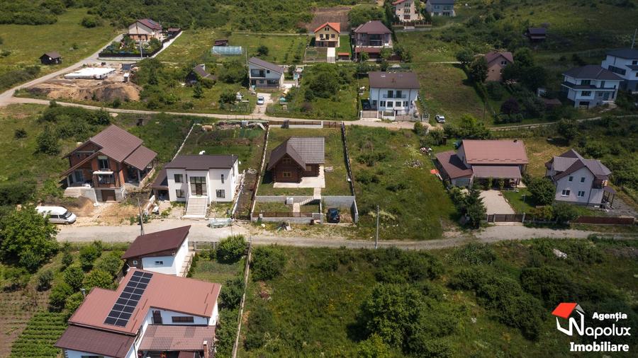 Casă individuală cu 3 camere cu Canalizare în Chinteni