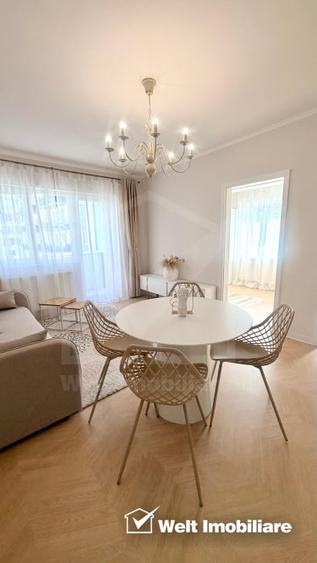 Apartament cu 3 camere semidecomandat, mobilat în Florești