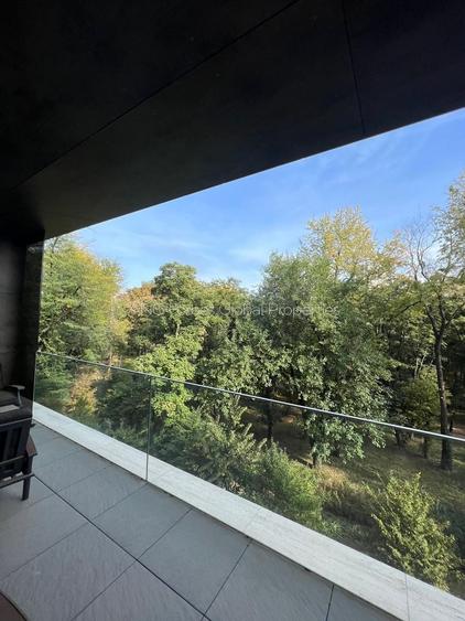Apartament cu 3 camere decomandat, mobilat în Floreasca