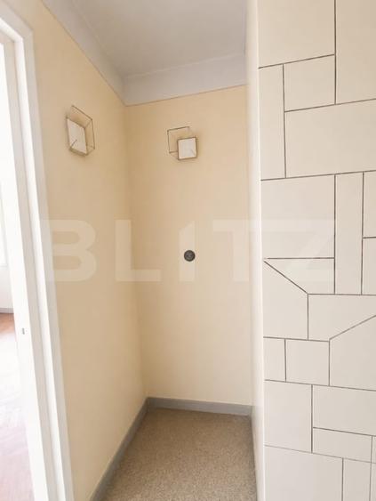 Apartament 4 camere, 80 mp, decomandat, zonă centrală - Deva - 8