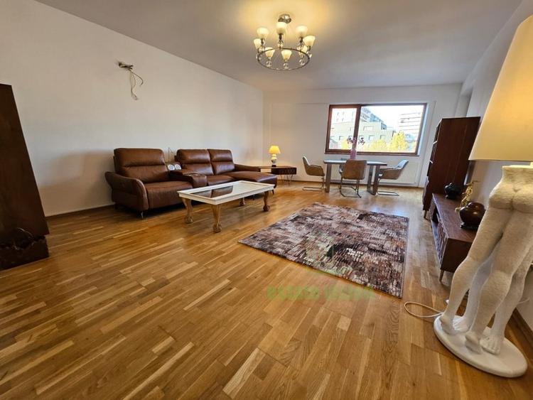 Apartament cu 3 camere decomandat, mobilat în Herăstrău