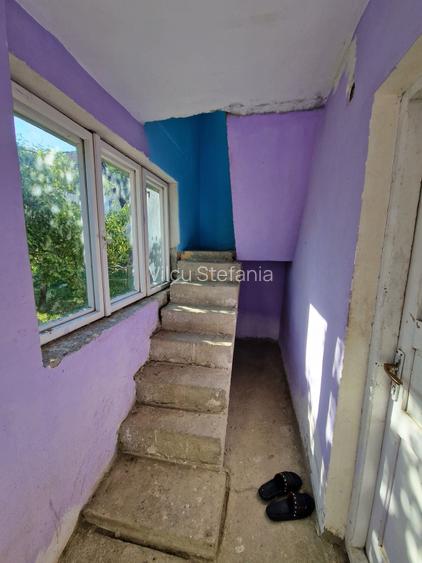 Vand casa in comuna Muereasca