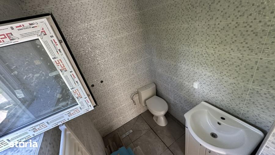 Casă cu 3 camere cu Teren 270 Mp în Central