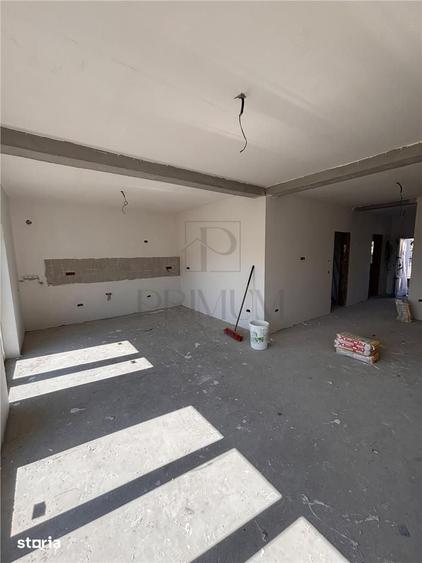 Casă cu 3 camere cu Teren 250 Mp în Central