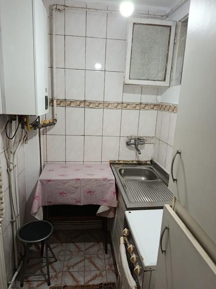 Apartament cu 2 camere semidecomandat în Orizont