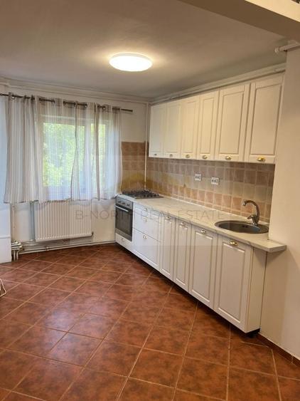 Apartament 3 camere de închiriat | Lujerului | 82 mp | Centrală proprie - 6