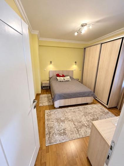 Apartament cu 3 camere decomandat, mobilat în Braytim