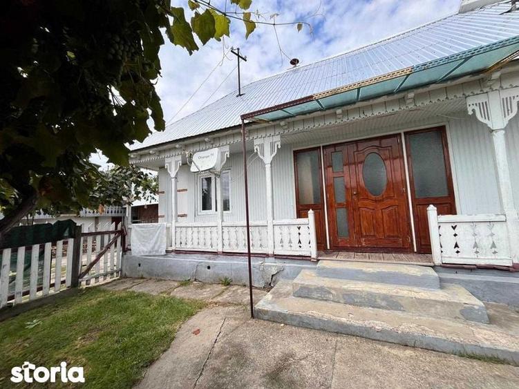 Casa si teren in suprafata 1467 m2 - 1