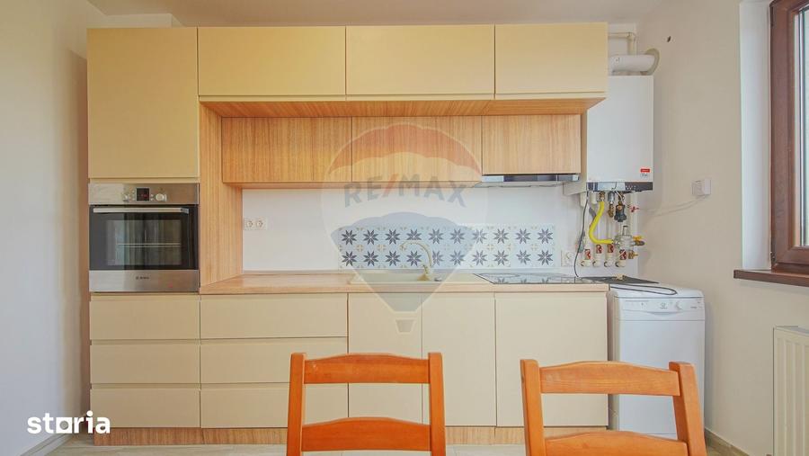 Apartament cu 3 camere în IAR