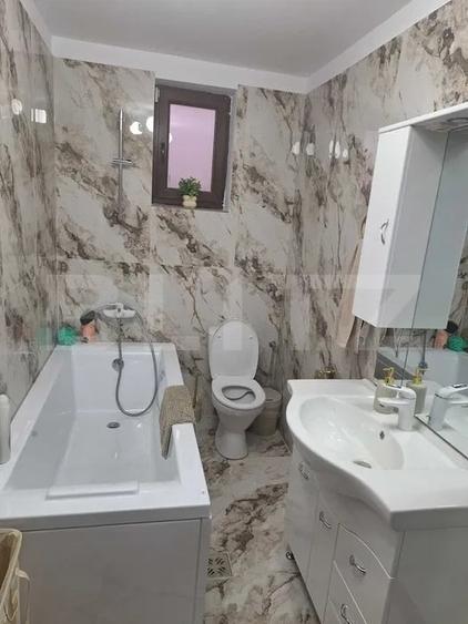 Casă individuală cu 3 camere cu Canalizare în Dumbrăvioara