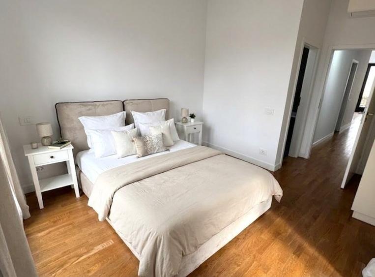 Apartament cu 4 camere, mobilat în Pipera