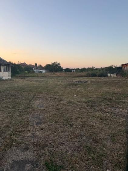 Teren Construcții intravilan de 3000 mp, în Gai