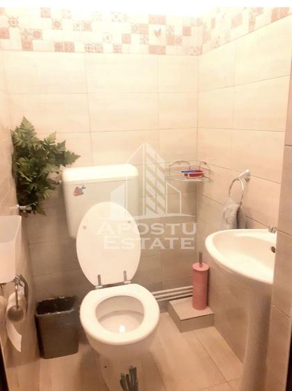 Apartament cu 5 camere decomandat, mobilat în Ultracentral