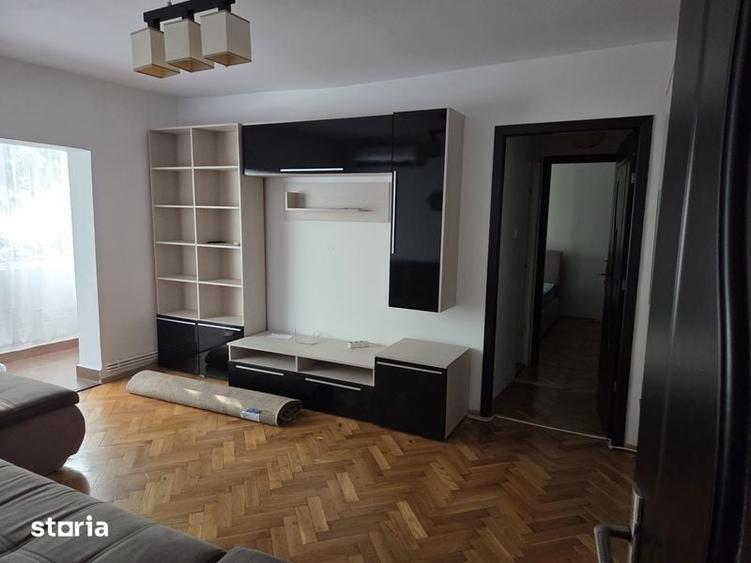 Apartament cu 3 camere în Soarelui