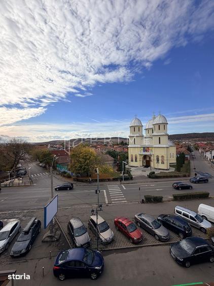 Apartament cu 3 camere în Unirii