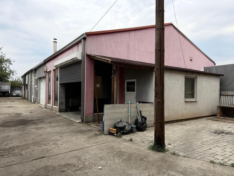 Spațiu industrial, de 750 mp, în Vest
